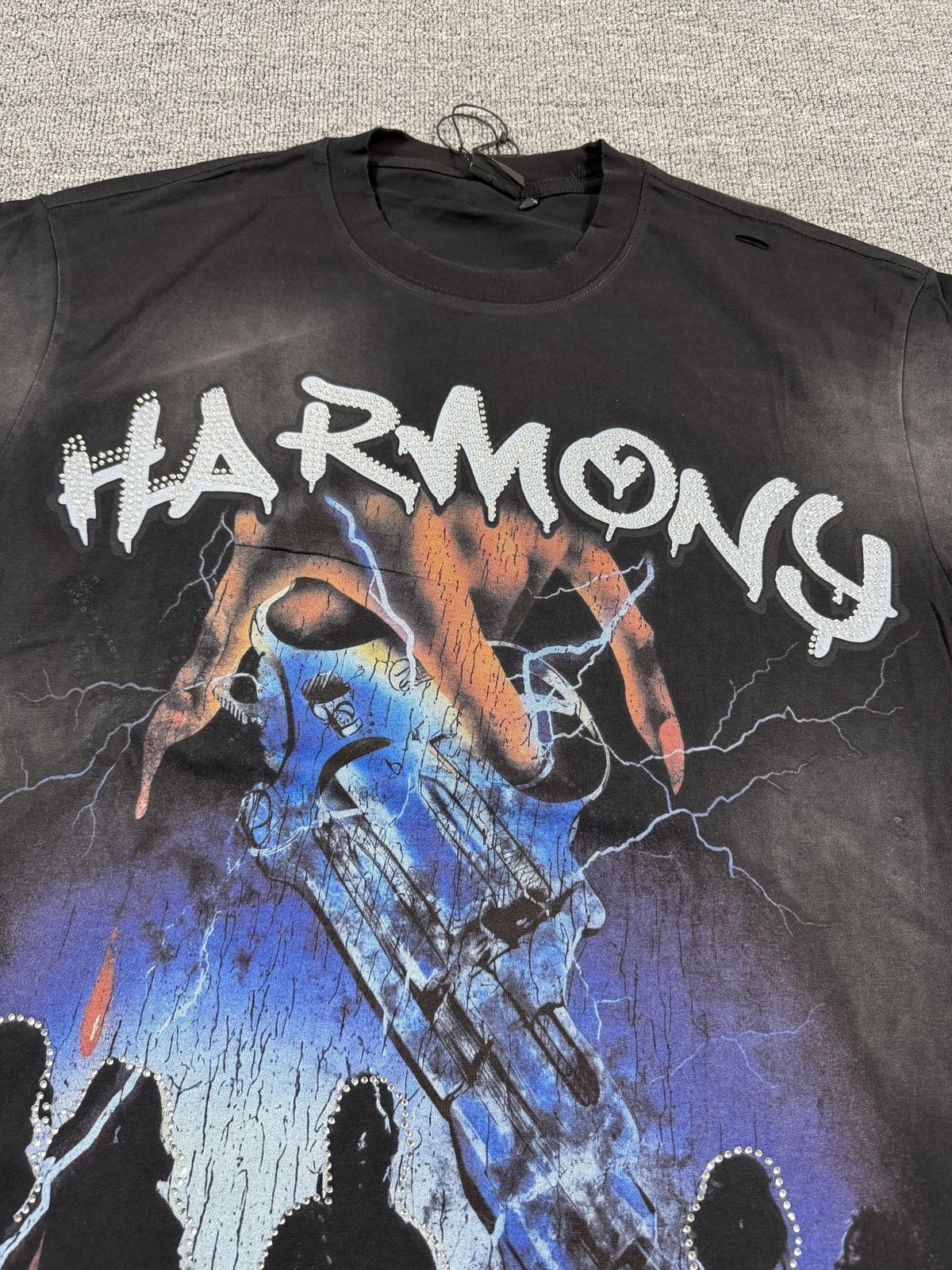 HARMONY New Age Distressed Rhinestone Graphic T-Shirt